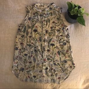 Sleeveless Floral Button Down Top